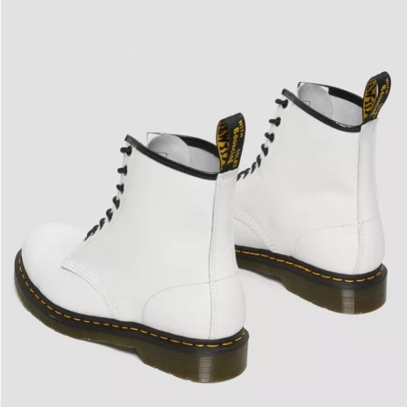 NEW Dr. Martens 1460 8 Eyes Smooth Leather Boots Size 8 and 9 In White For Women - Picture 2 of 4
